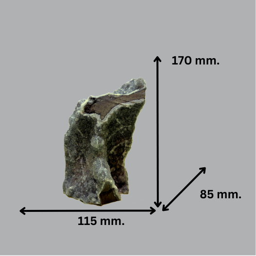 Smoky Grey Amethyst with Metallic Sheen | Uruguay | 1,340 g | 170 x 115 x 135 mm.