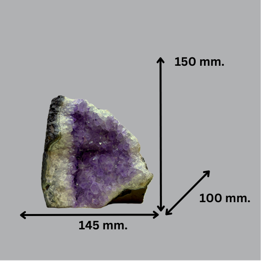 Deep Purple Sparkling Amethyst Geode (Agate Banded) | Brazil | 2,652 g | 160 x 80 x 105 mm.
