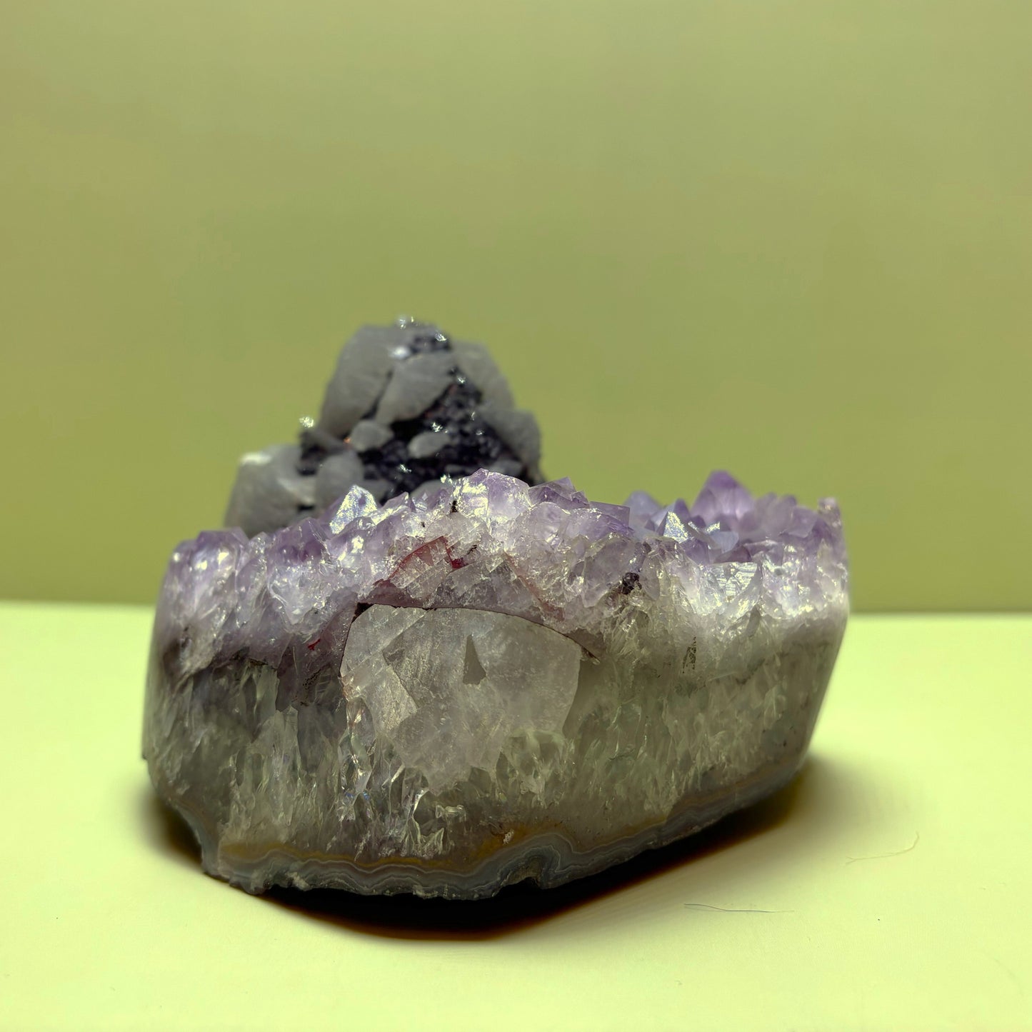 Light Purple Amethyst Geode (Agate Banded) with Layered Calcite on Hematite | Uruguay | 922 g | 95 x 100 x 65 mm.