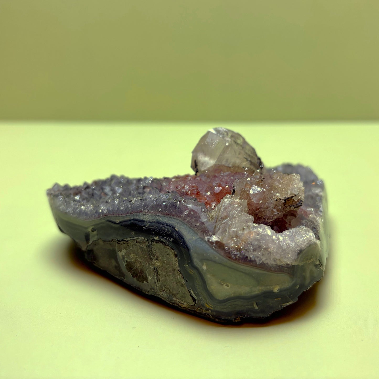 Grey Amethyst (Agate Banded) with Clear Calcite and Red Hematite | Uruguay | 266 g | 145 x 140 x 80 mm.